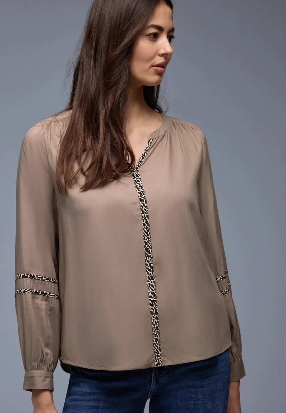 Tuniek met tapedetails