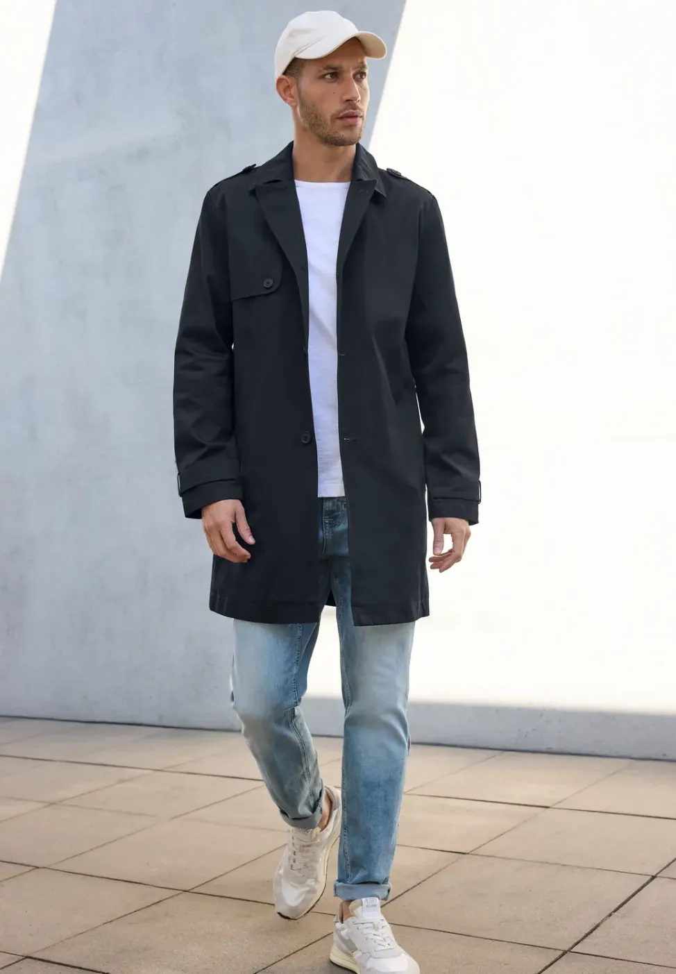 Twill trenchcoat