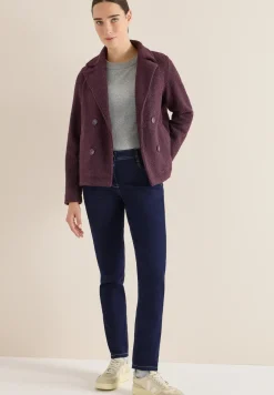 Uitgerolde casual jeans