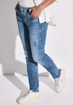 Verwoeste jeans