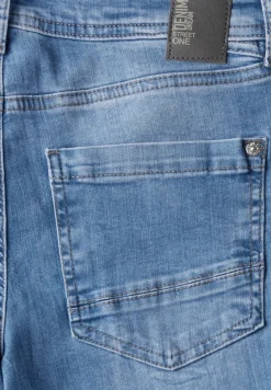 Verwoeste jeans