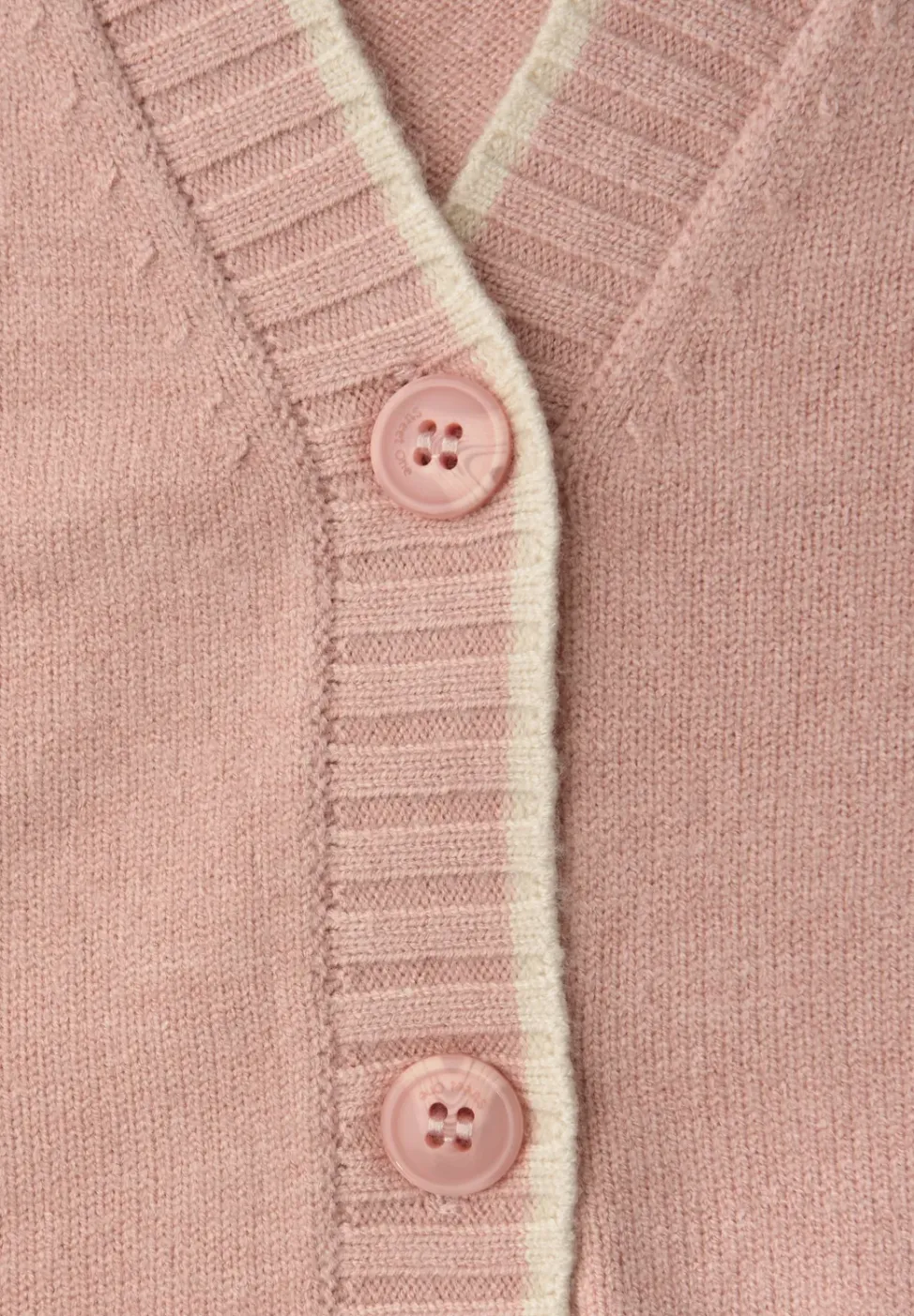 Vest met contrasterende details