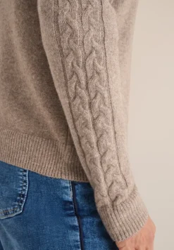 Vest met gebreide details
