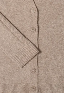 Vest met gebreide details