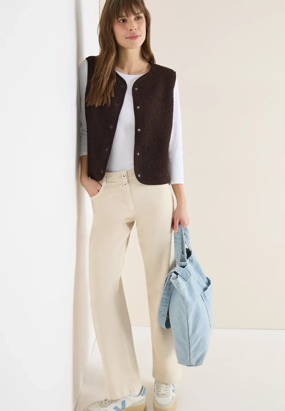 Vest met knoopsluiting