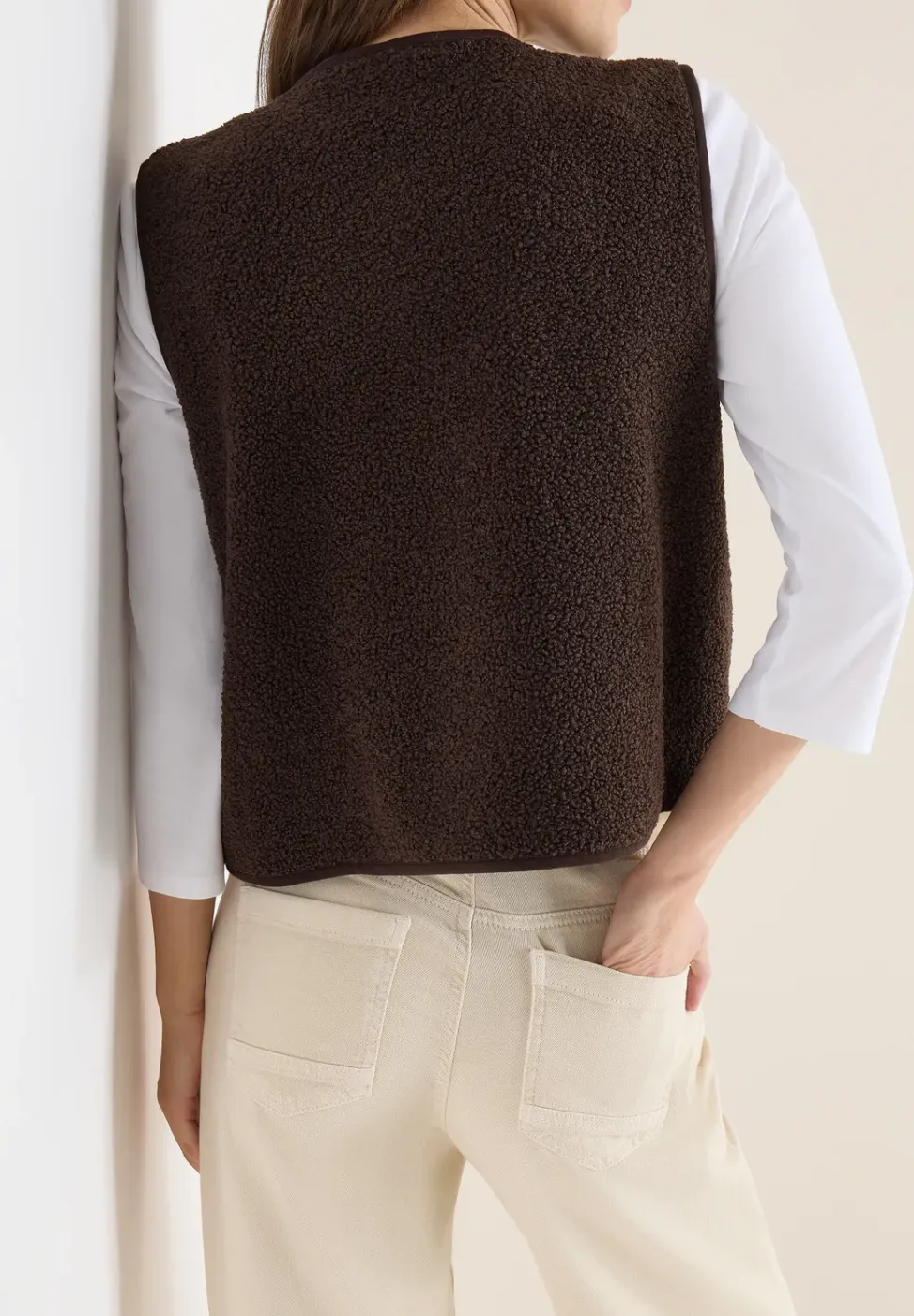 Vest met knoopsluiting
