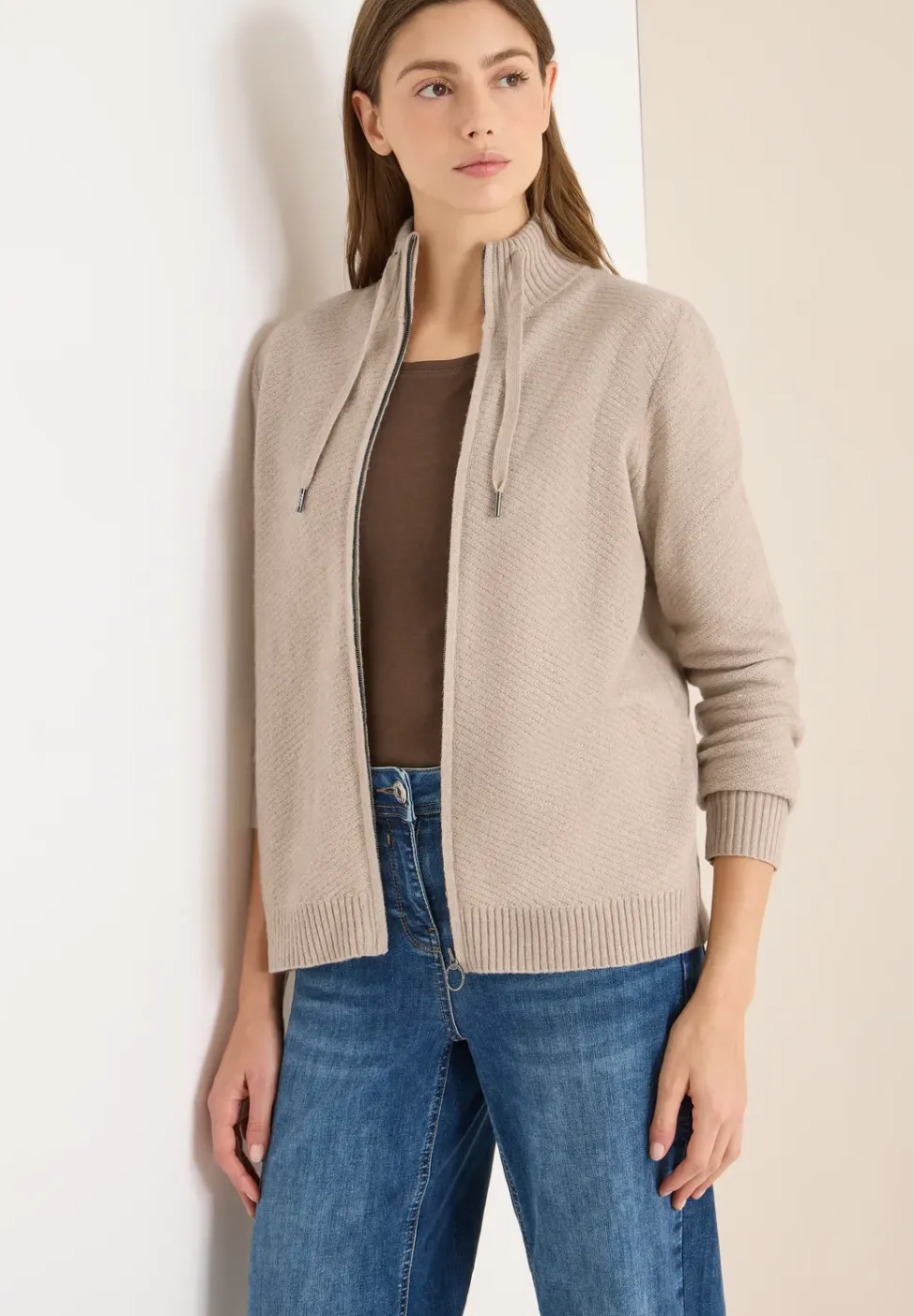 Vest met opstaande kraag