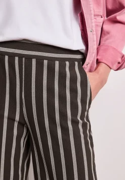 Wide Legs broek in casual pasvorm met strepen