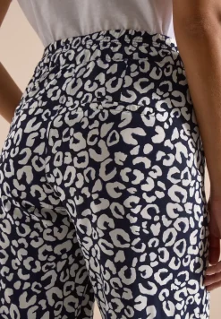 Wide Legs broek in Loose Fit met leoprint