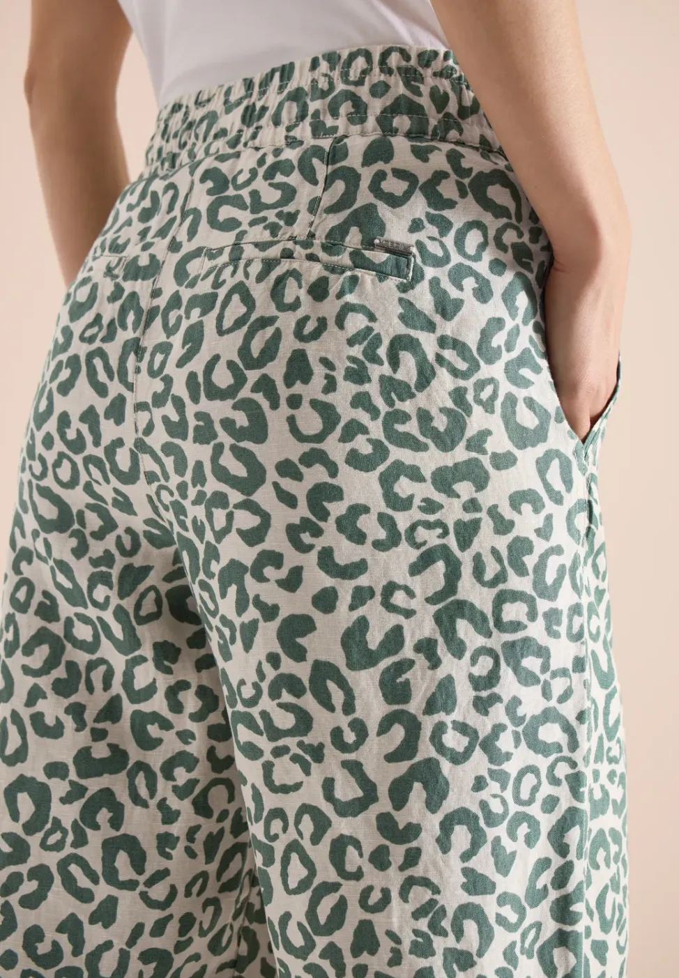 Wide Legs broek van linnenmix met luipaardprint
