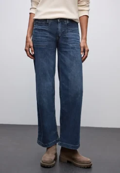 Wide Legs Jeans