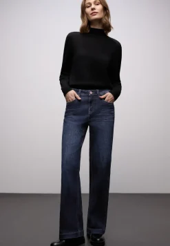 Wide Legs Jeans