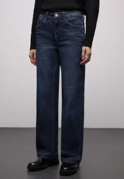 Wide Legs Jeans