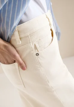 Wide Legs Jeans