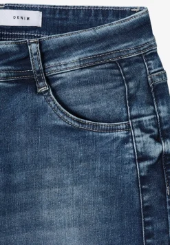 Wide Legs Jeans