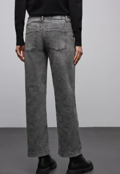 Wide Legs Jeans