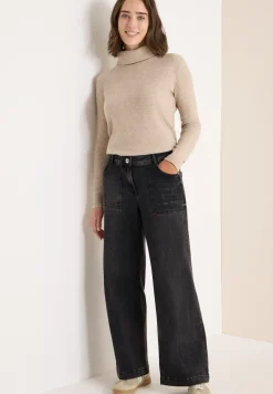 Wide Legs Jeans