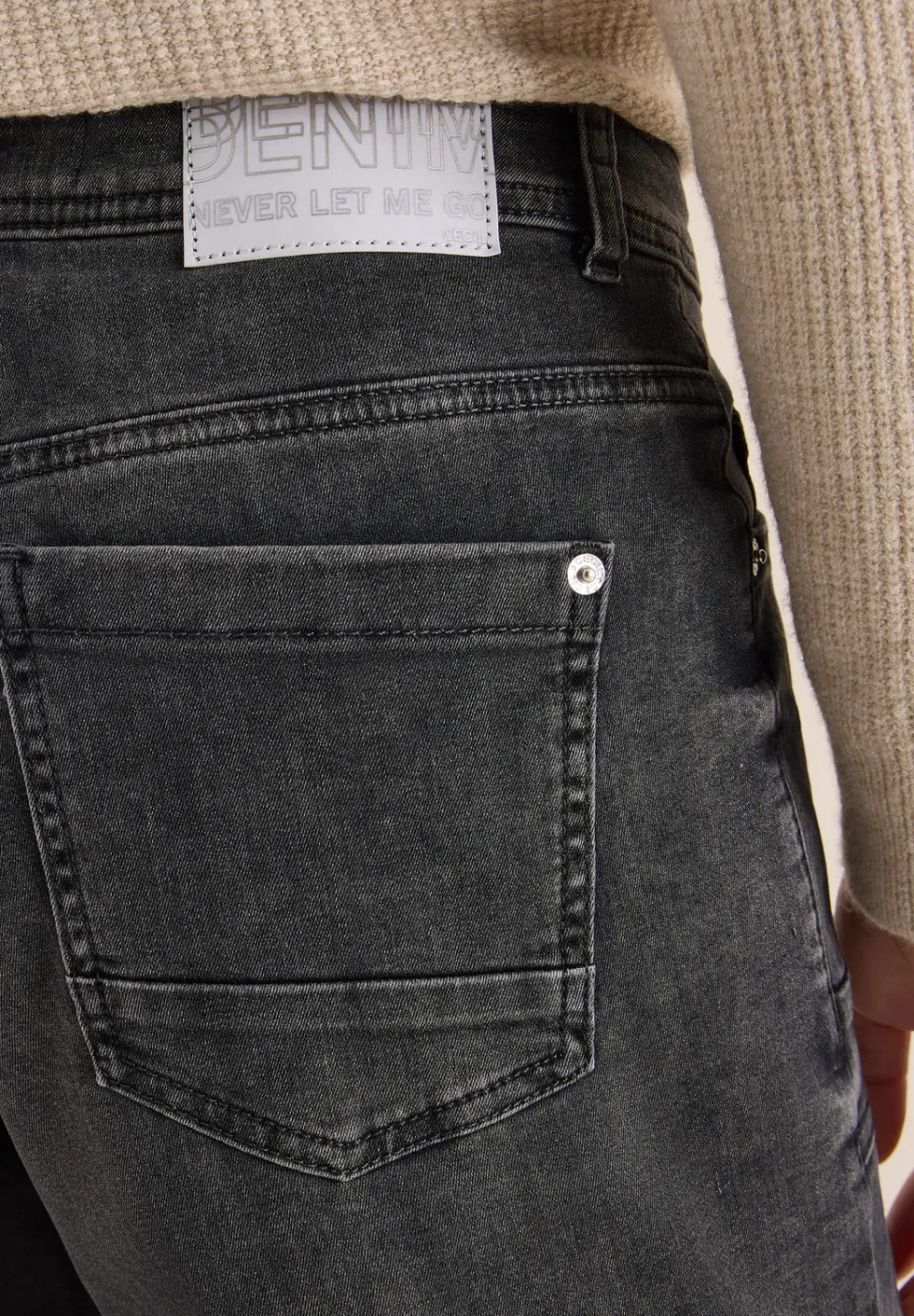 Wide Legs Jeans
