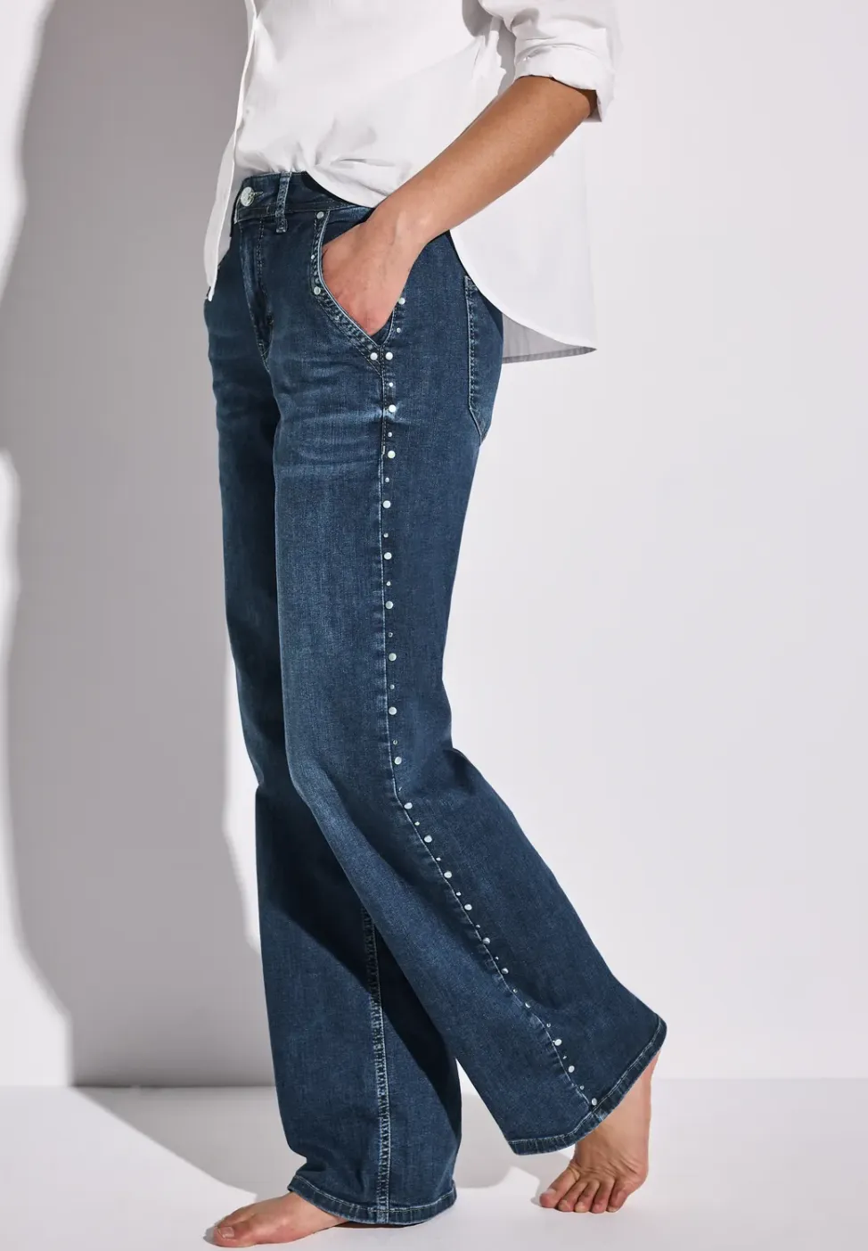 Wide Legs jeans met klinknagels