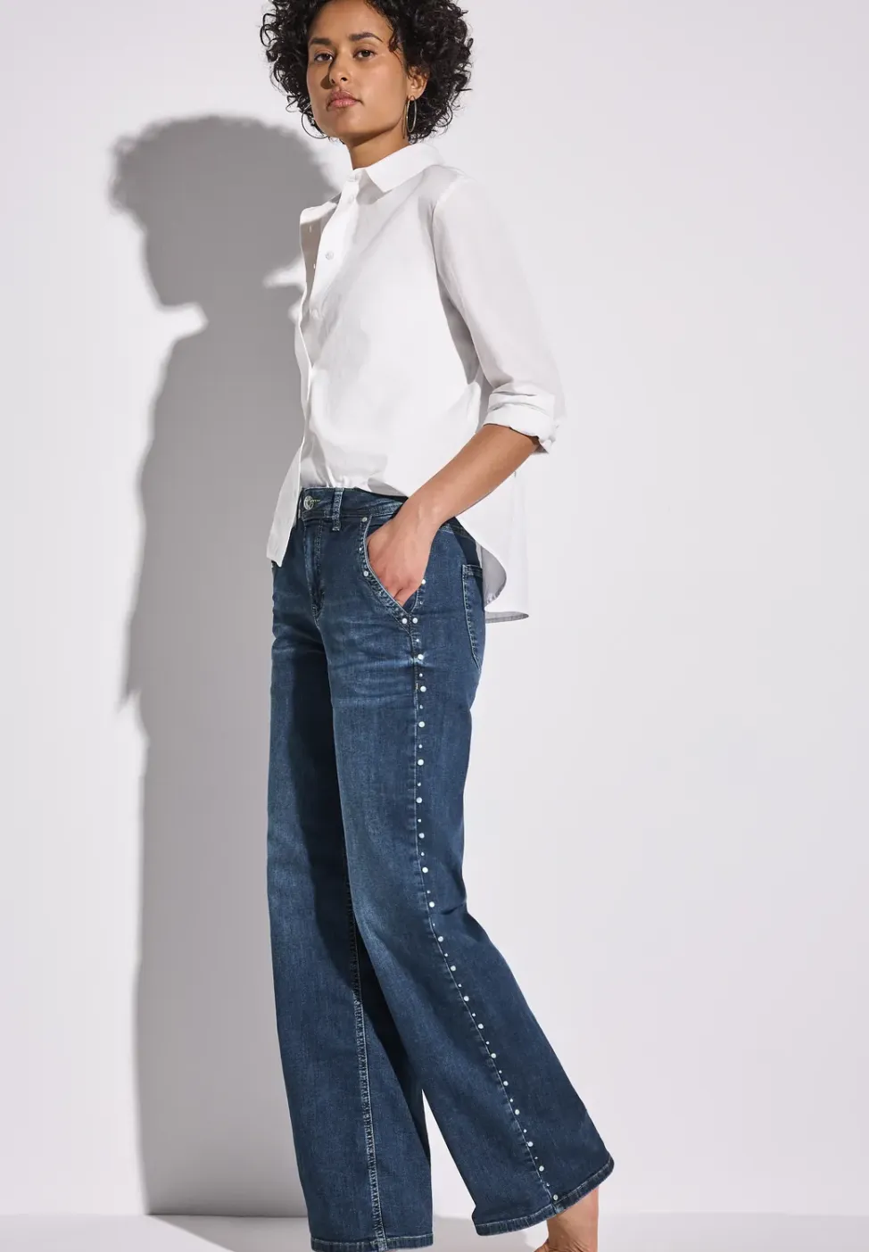 Wide Legs jeans met klinknagels