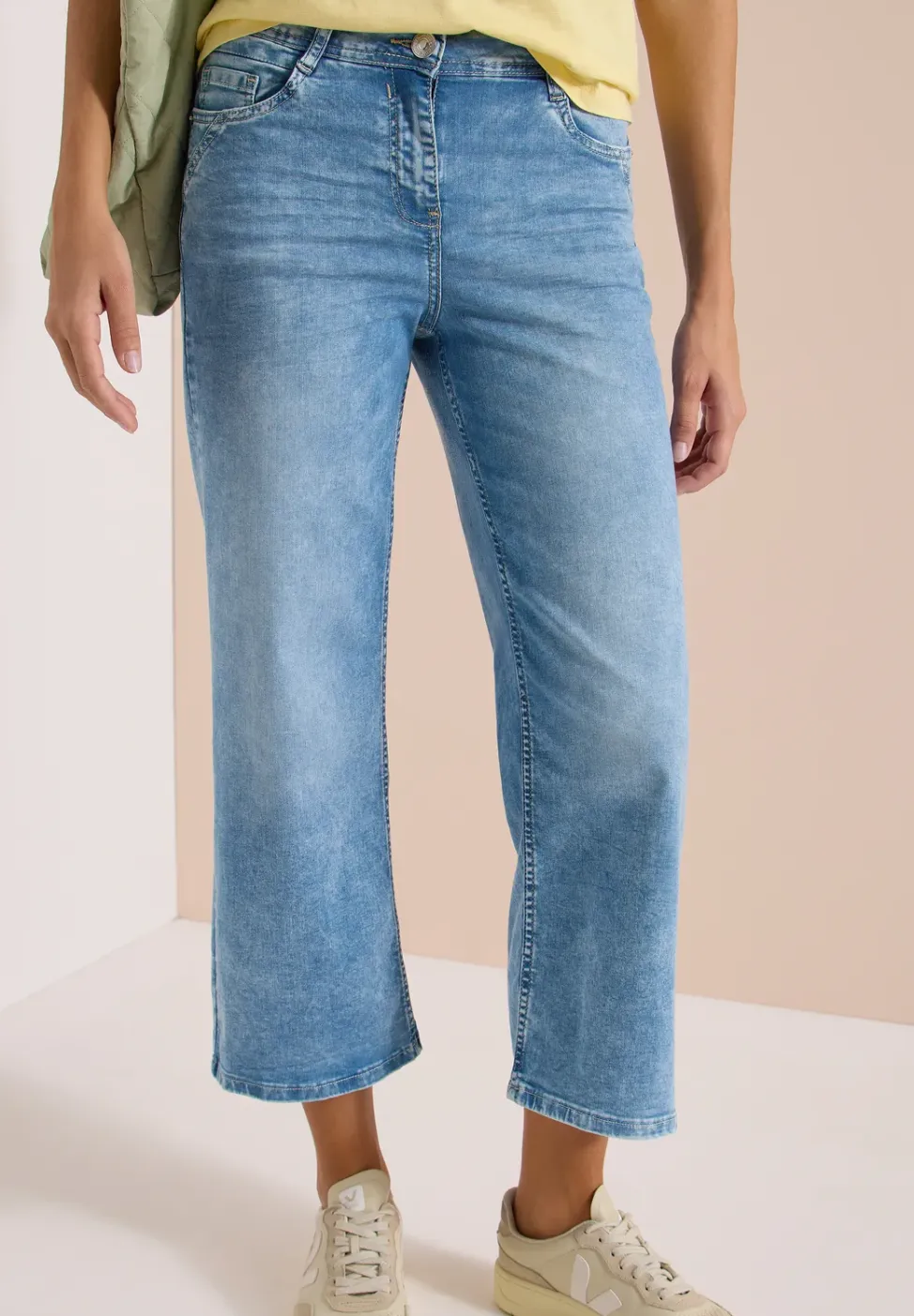 7/8 Wide Leg jeans in Slim Fit