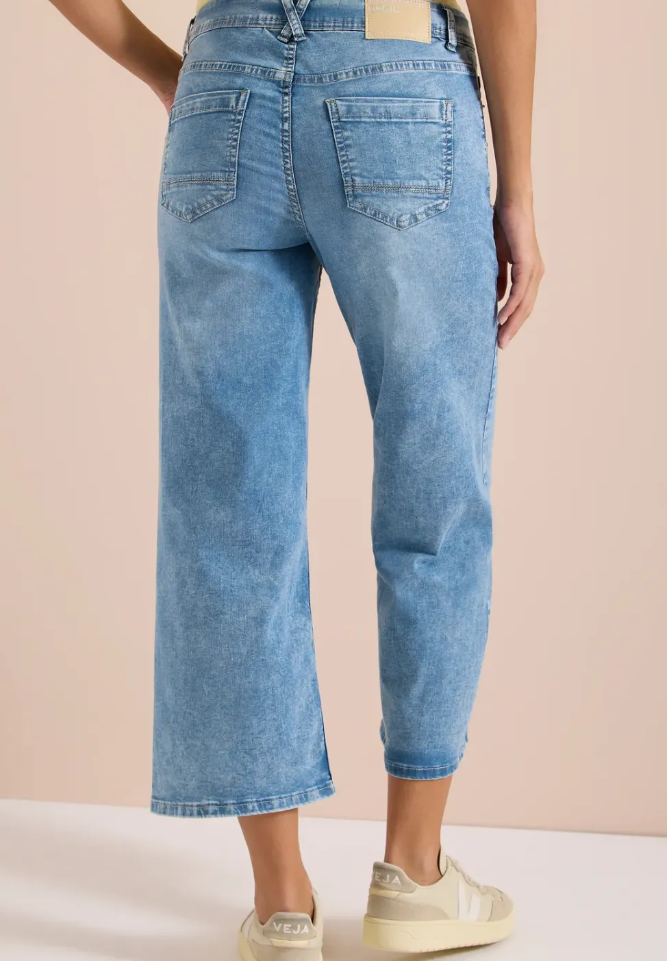 7/8 Wide Leg jeans in Slim Fit