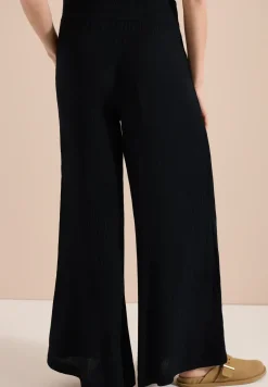 Wide Legs broek met crêpe structuur