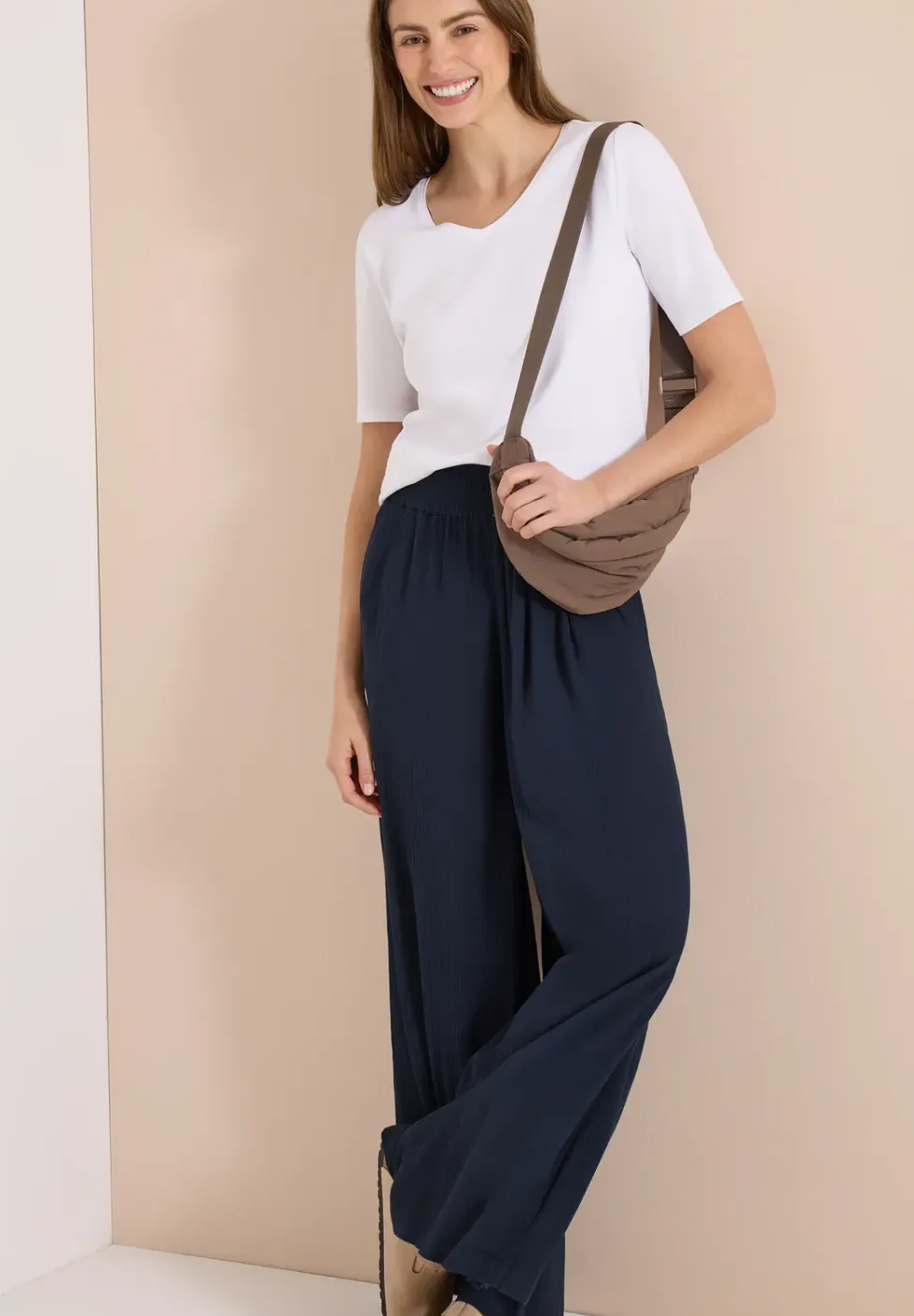 Wide Legs broek met crêpe structuur