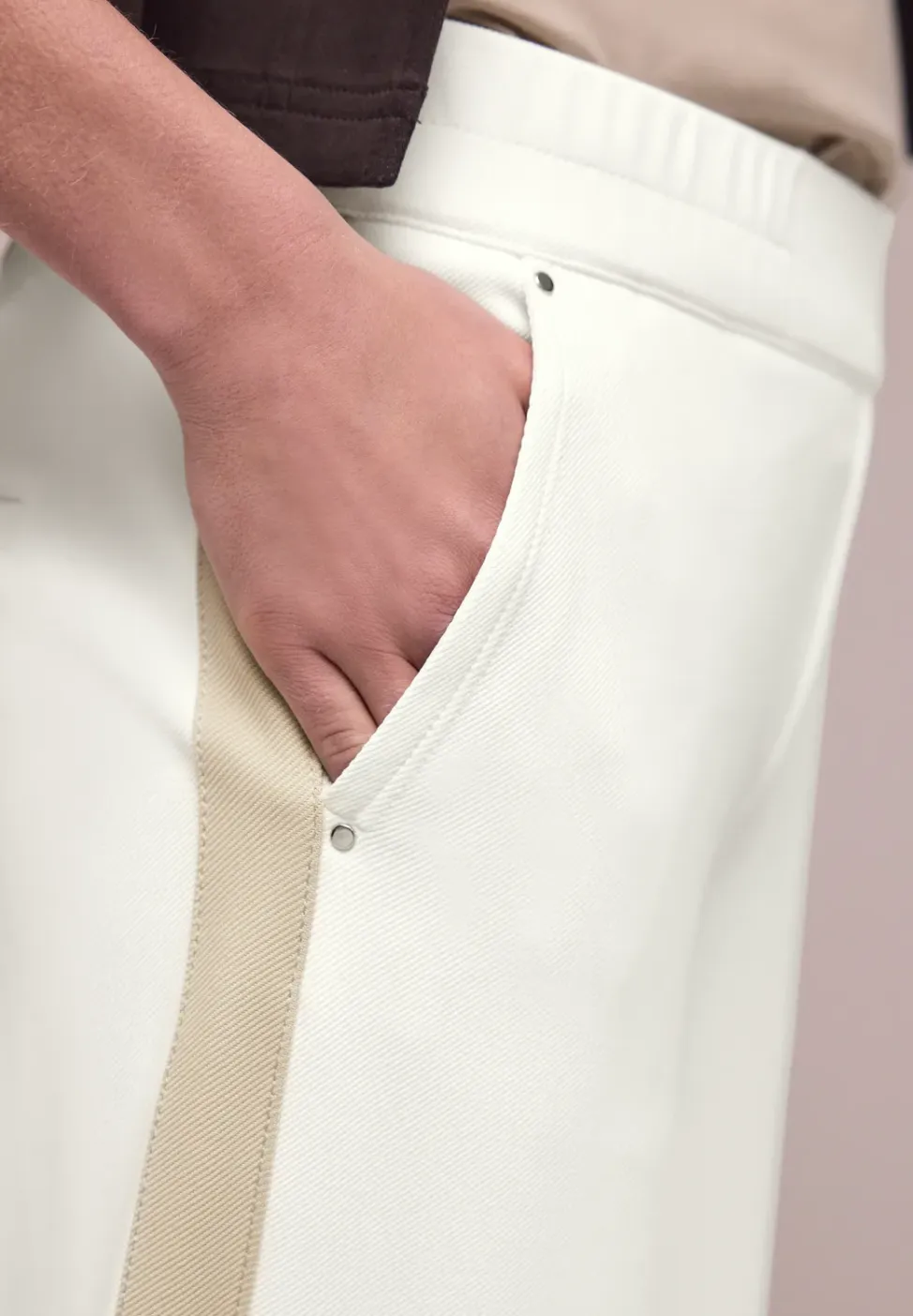 Wide Legs broek met galonstrepen