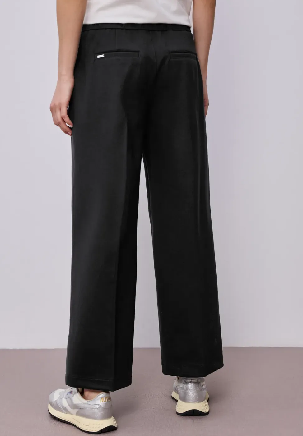 Wide Legs broek met knoopdetail