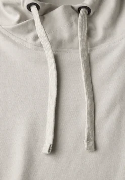 Zacht shirt met trechtervormige hals