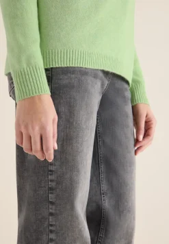 Zachte trui in effen kleur