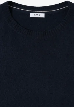 Zachte trui in effen kleur