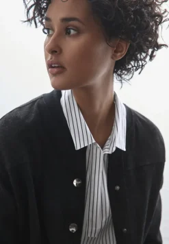 Zakelijke lange blouse